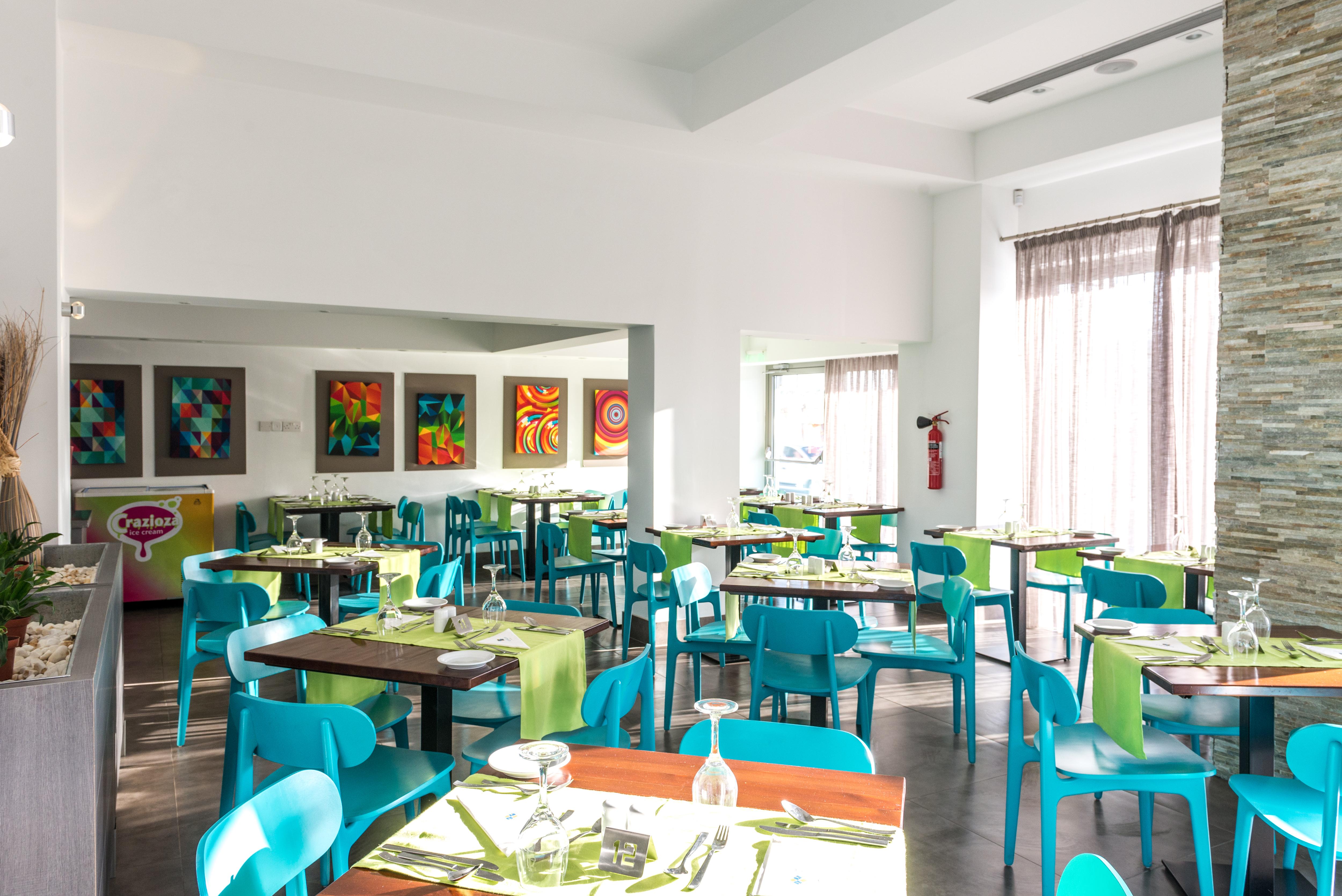 Kefalos Damon Hotel Apartments Paphos Bagian luar foto
