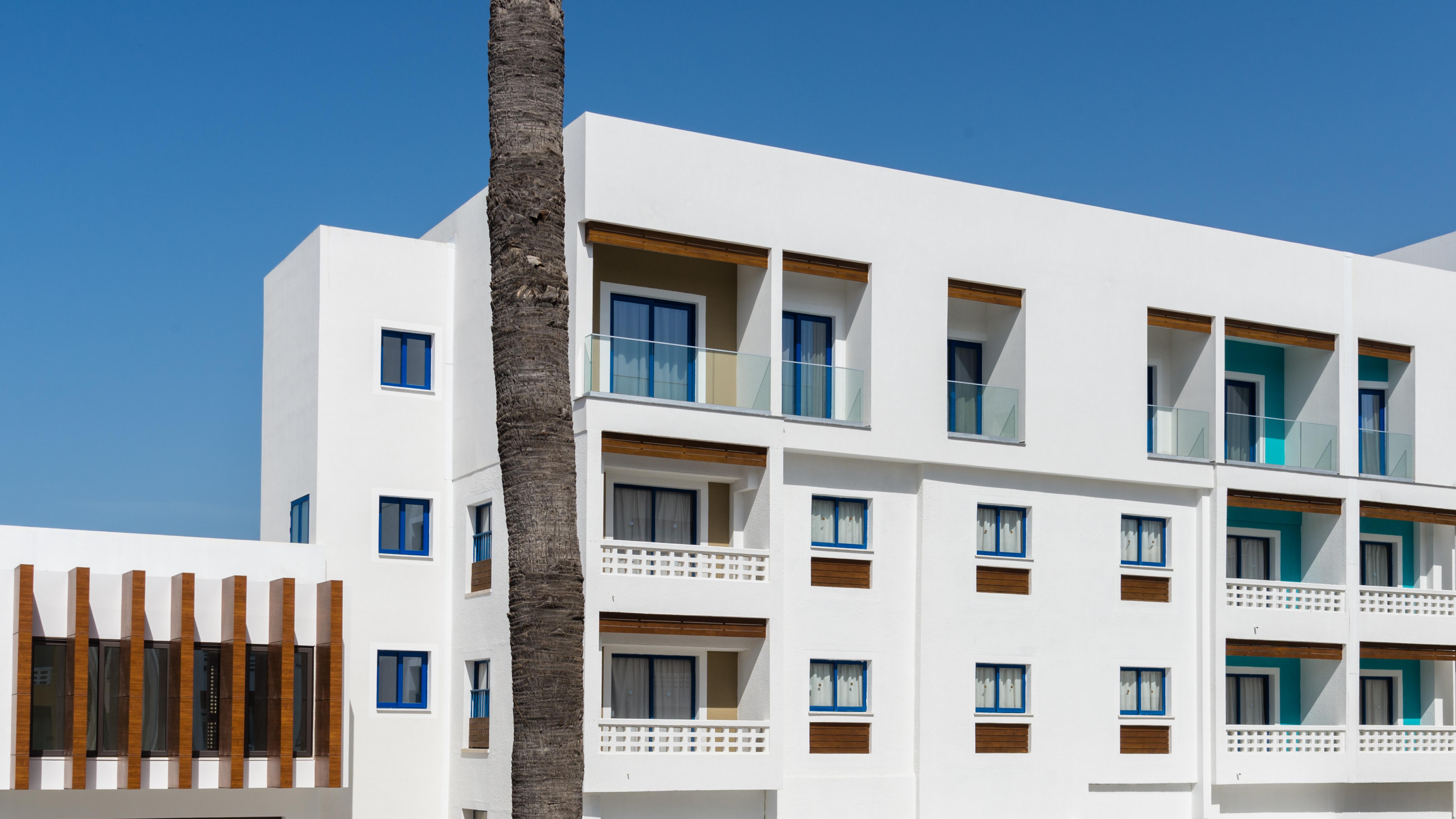 Kefalos Damon Hotel Apartments Paphos Bagian luar foto
