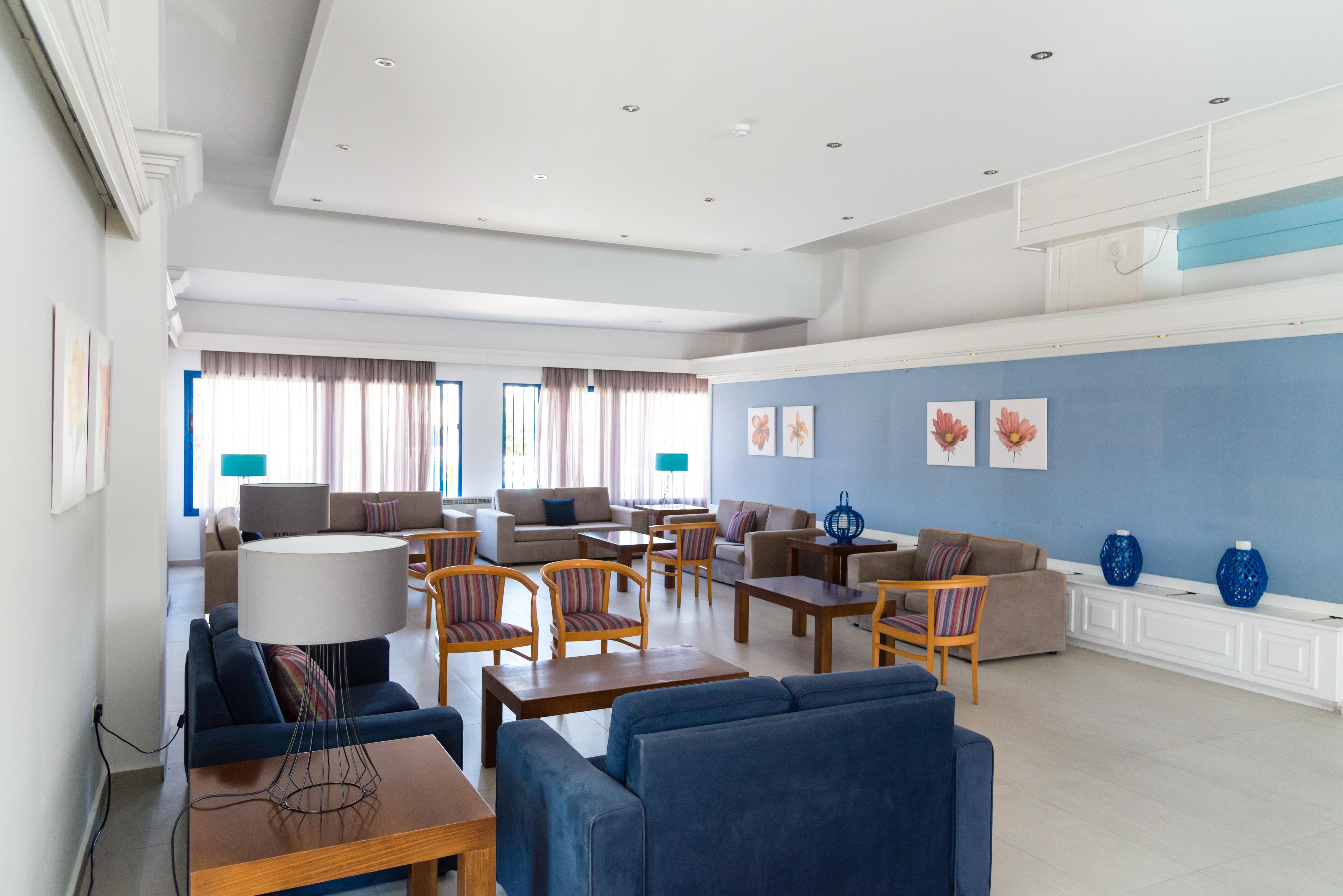 Kefalos Damon Hotel Apartments Paphos Bagian luar foto
